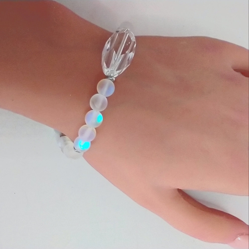 Handmade Inner Glow 🌟 bracelet